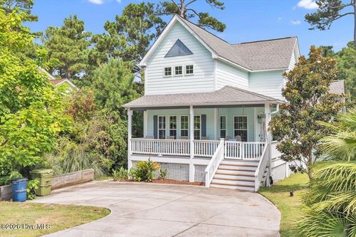 9704 Granville Dr, Emerald Isle, NC, 28594-1833 | Card Image