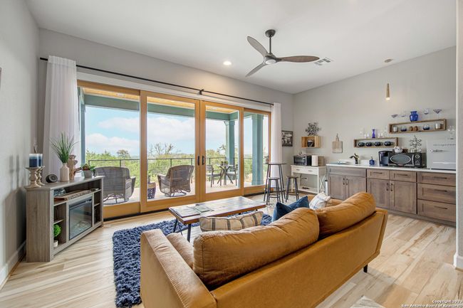 554 Seven Falls Dr, House other with 7 bedrooms, 8 bathrooms and null parking in Fredericksburg TX | Image 33