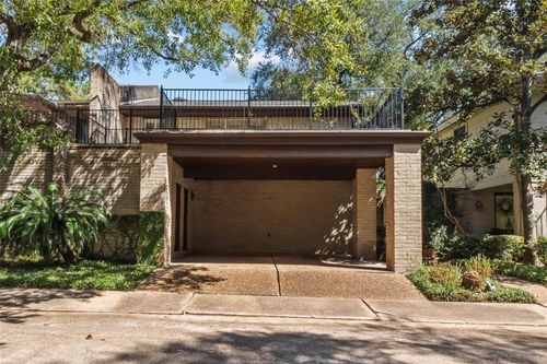 apt-103-201 Vanderpool Ln, Houston, TX, 77024-6161 | Card Image