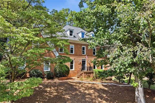 7680 Dunvegan Close, Sandy Springs, GA, 30350-5503 | Card Image