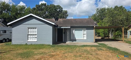 1201 La Valliere St, Victoria, TX, 77901-7329 | Card Image