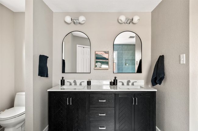 Primary bathroom | Image 22