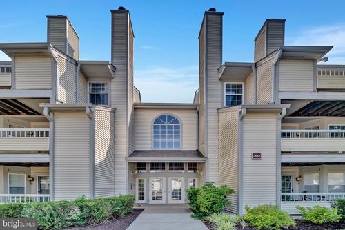 apt-8-302 Trinity Ct, Princeton, NJ, 08540-7022 | Card Image