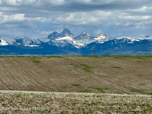 8085 Appaloosa Ridge Trl, Tetonia, ID, 83452 | Card Image
