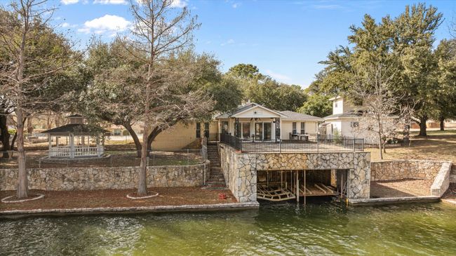 Covered boat dock | Image 33