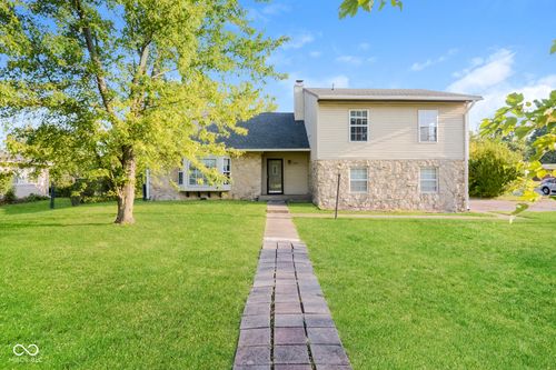 5060 Staughton Dr, Indianapolis, IN, 46226-3136 | Card Image