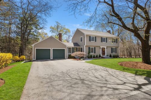 6 Audubon Dr, Topsfield, MA, 01983-1902 | Card Image