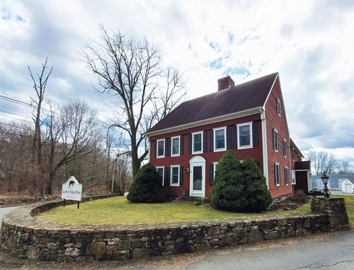 64 Arch St, Westborough, MA, 01581-3731 | Card Image