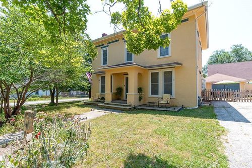 703 Jersey St, Baldwin City, KS, 66006-4198 | Card Image