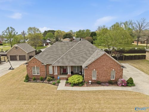 25235 Queensbury Dr, Athens, AL, 35613-7380 | Card Image