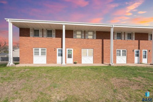 2-101 N Pipestone St Street, Brandon, SD, 57005 | Card Image