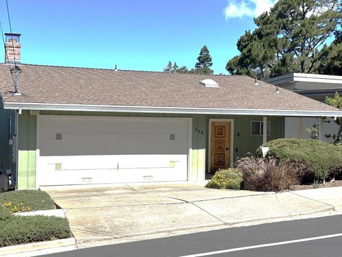 564 Spruce St, Berkeley, CA, 94707-1728 | Card Image