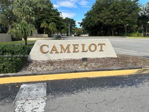 105-20-14261 Sw 94th Cir Ln Unit 105-20, Miami, FL, 33186 | Card Image