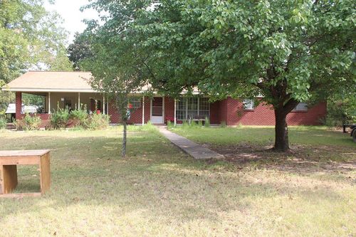 3296 Highway 278 E, Hope, AR, 71801-6131 | Card Image