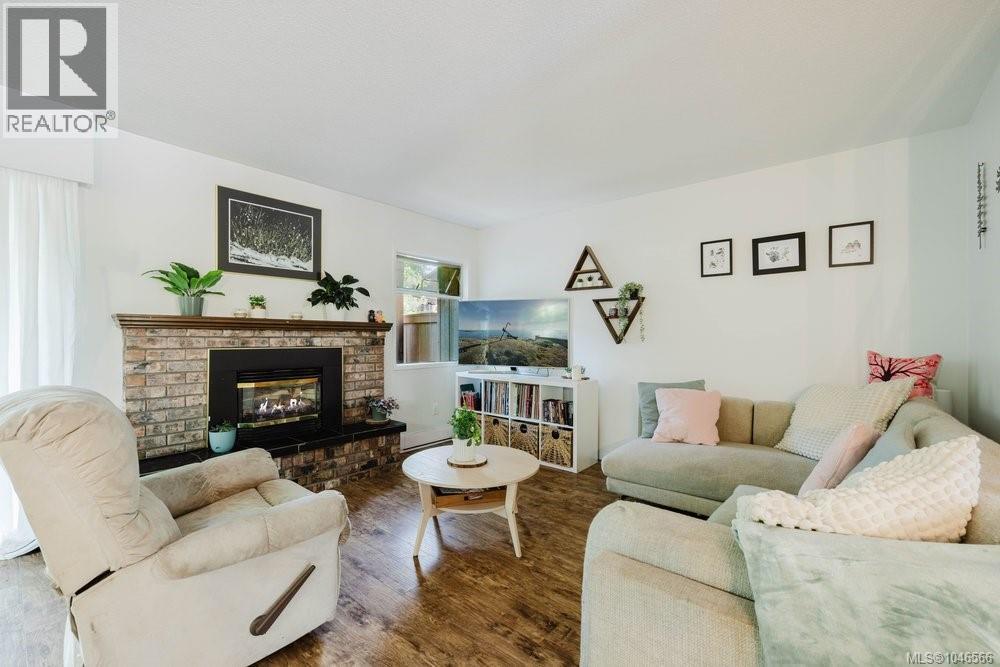 Residential in Esquimalt 5