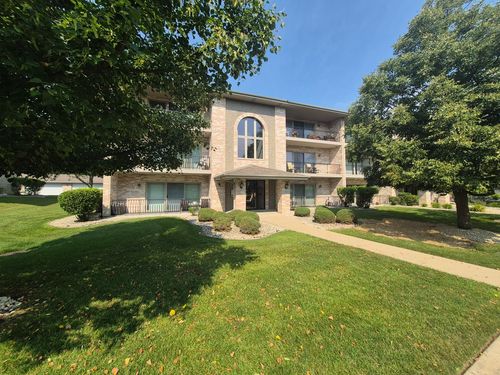 2b-17806 Bernard Dr, Orland Park, IL, 60467-9212 | Card Image