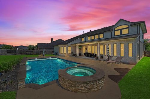 27710 Bering Crossing Dr, Katy, TX, 77494-6246 | Card Image