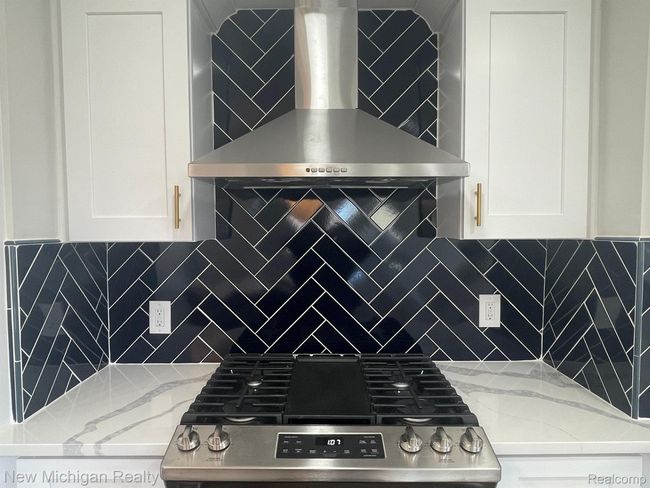 Custom Backsplash | Image 7