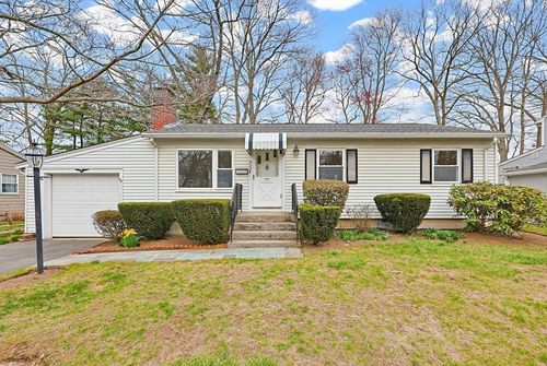 433 Winter St, Norwood, MA, 02062-1326 | Card Image
