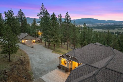 10309 N Lookout View Ln, Newman Lake, WA, 99025-8537 | Card Image
