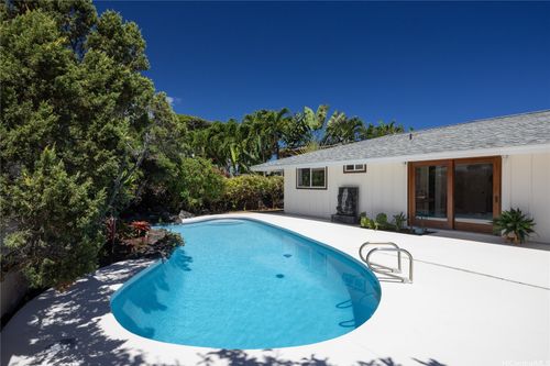 211 Aikahi Loop, Kailua, HI, 96734-1646 | Card Image