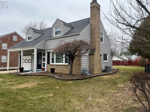 1528 Birchard Ave, Fremont, OH, 43420-2730 | Card Image