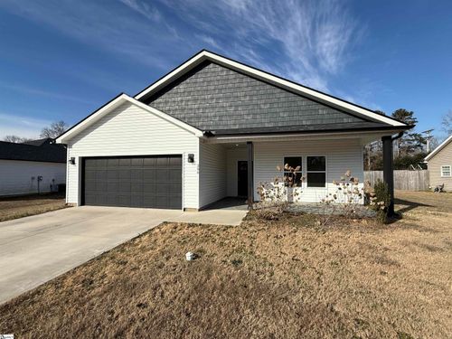 206 Essex Dr, Clinton, SC, 29325-5003 | Card Image