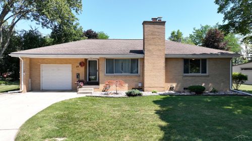 30 Congress Court B, Saginaw, MI, 48602-3716 | Card Image