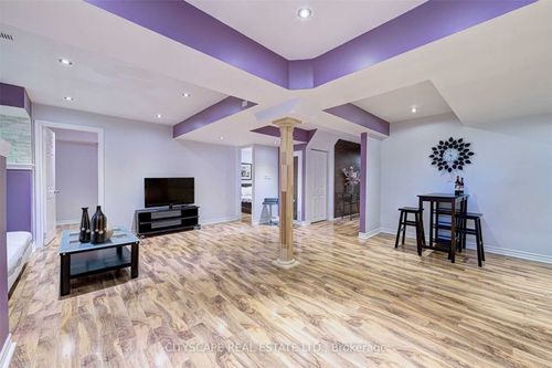 bsmt-7091 Benjamin Crt, Mississauga, ON, L5W0E1 | Card Image