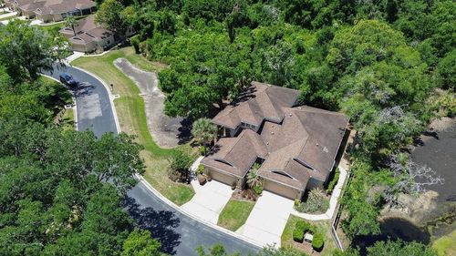 1803 Preservation Dr, Plant City, FL, 33566-0943 | Card Image