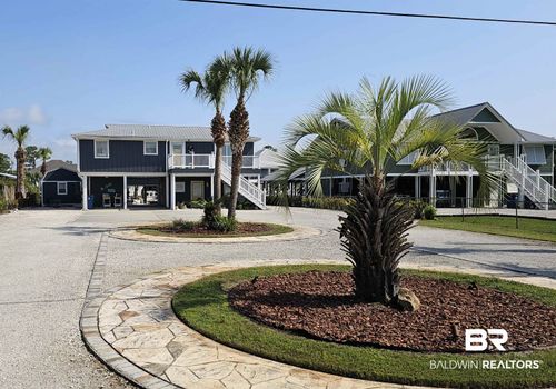 26499 Carondelette Dr, Orange Beach, AL, 36561-3530 | Card Image