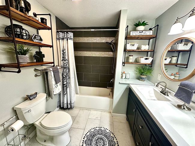 673 Anita Ln, House other with 3 bedrooms, 3 bathrooms and 4 parking in Princeton IL | Image 16