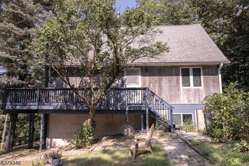 29 Hillside Dr, Wantage, NJ, 07461-1220 | Card Image