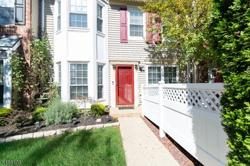 130 Albury Way, North Brunswick, NJ, 08902-4210 | Card Image