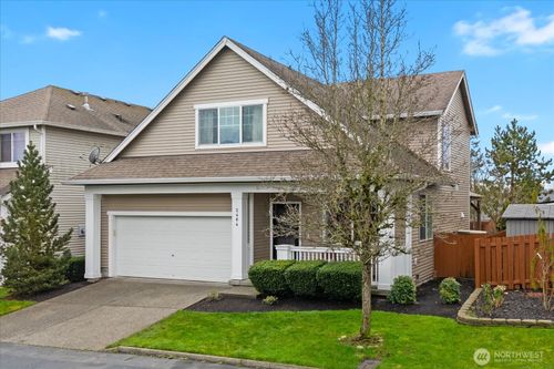 2404 87th Dr Ne, Lake Stevens, WA, 98258-6439 | Card Image