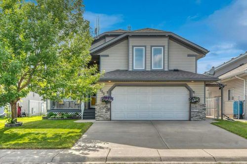 252 Cambridge Crescent, Strathmore, AB, T1P1S1 | Card Image