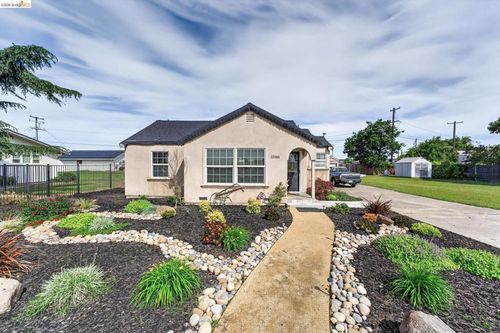 13385 N Extension Ct, Lodi, CA, 95242-9268 | Card Image