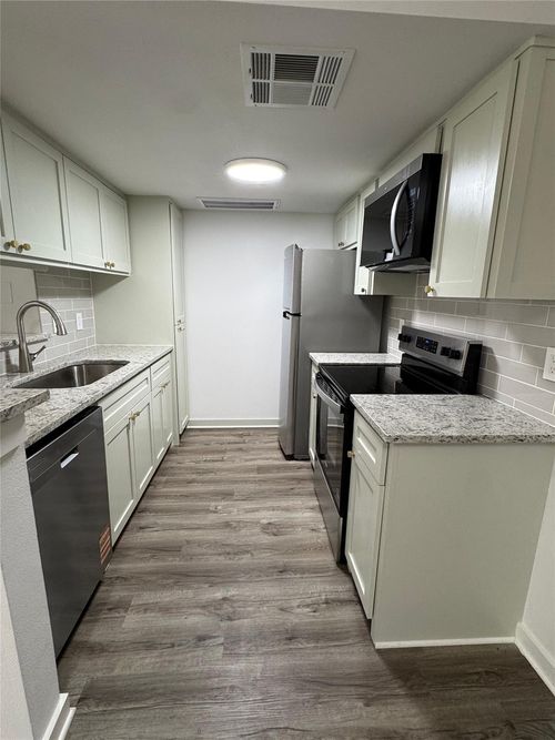 apt-49-4747 Allendale Rd, Houston, TX, 77017-5408 | Card Image