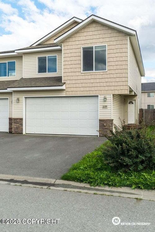 235 Skwentna Dr, Anchorage, AK, 99504-4886 | Card Image