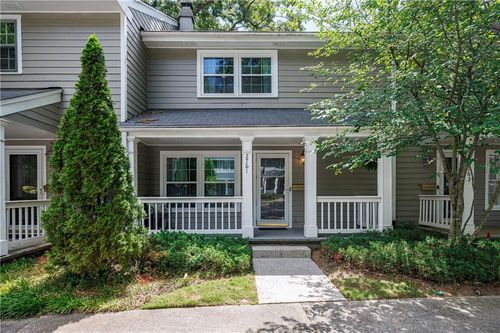 2761 Farmstead Rd Se, Smyrna, GA, 30080-2629 | Card Image