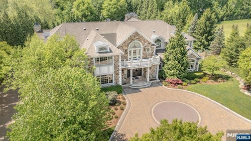 11 Rickland Dr, North Caldwell, NJ, 07006-4184 | Card Image