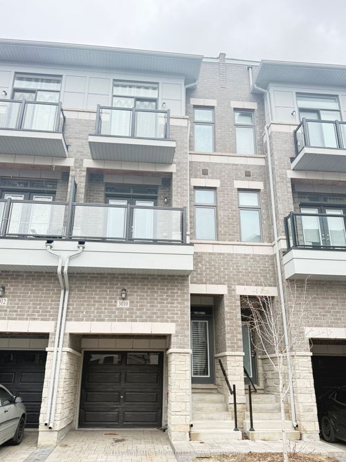 3010 Islington Avenue, North York, ON, M9L0A6 | Card Image