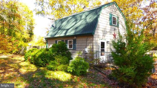 110 Daffodil Rd, Millville, NJ, 08332-5405 | Card Image