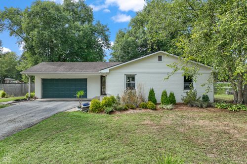 1166 Ledgewood Ln, Avon, IN, 46123-8505 | Card Image