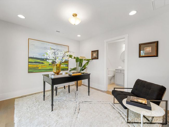 1409 Kenilworth Ave, Townhouse with 3 bedrooms, 5 bathrooms and null parking in Charlotte NC | Image 37
