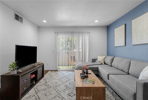unit-206-788 Gianni Dr, Corona, CA, 92879-5711 | Card Image