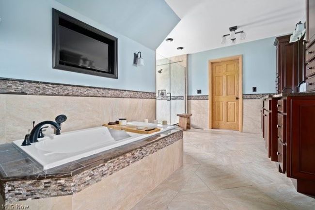 1292 Windsor Dr, House other with 5 bedrooms, 3 bathrooms and null parking in Mineral Wells WV | Image 14
