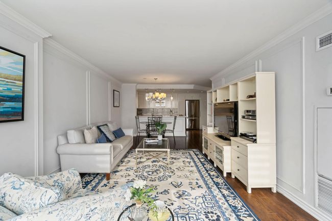 508 - 7420 Bathurst St, Condo with 3 bedrooms, 2 bathrooms and 1 parking in Thornhill ON | Image 12