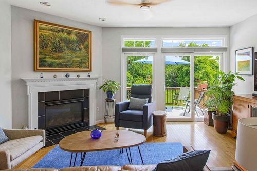 4-4 Violet Dr, South Grafton, MA, 01560-1237 | Card Image