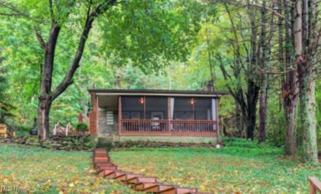 Rockwood Dr, Carrollton, OH 44615